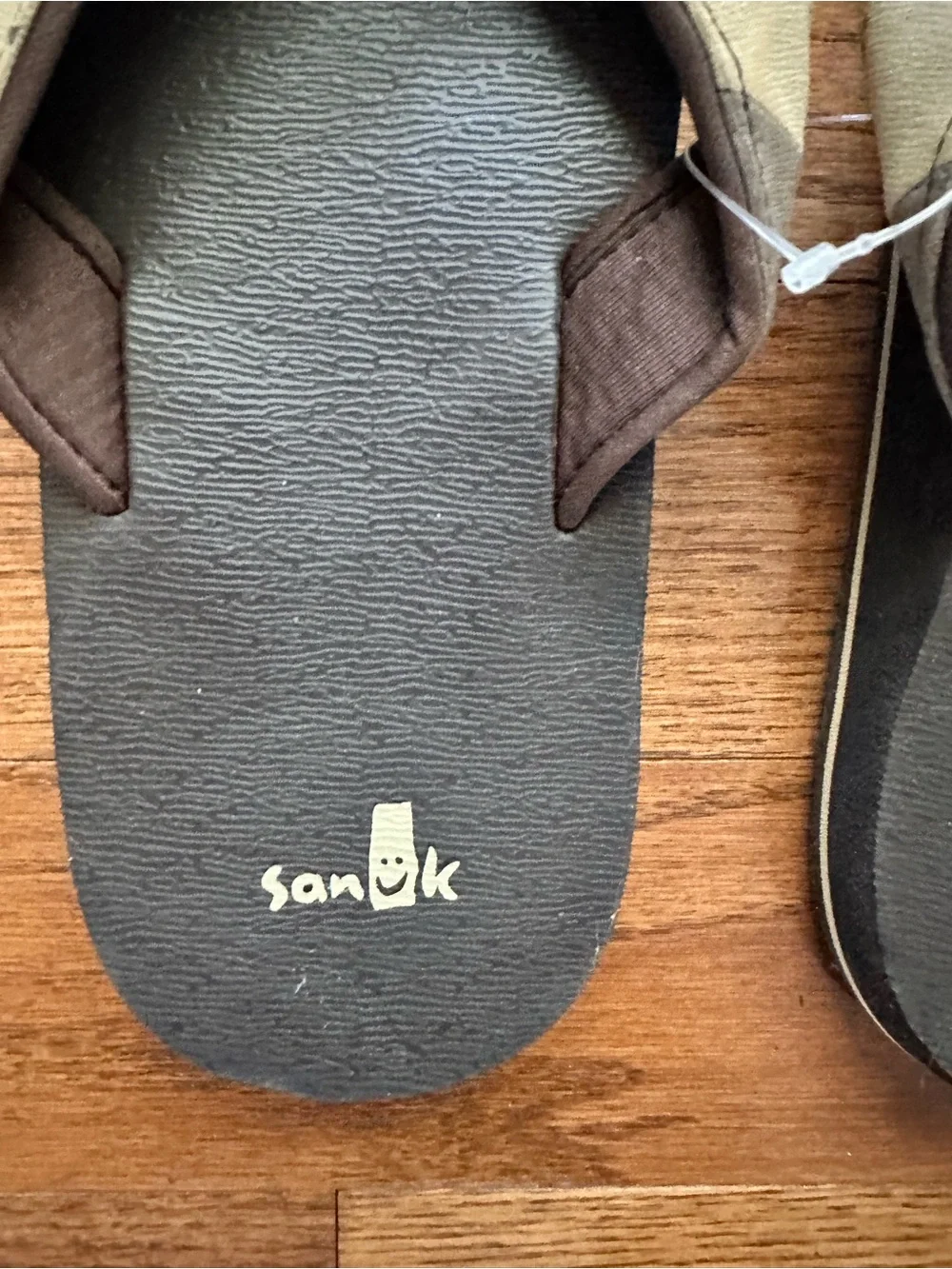 Sanuk Men’s Brown Tan Canvas Flip Flops Sandals Size 13 Thong Casual Beach